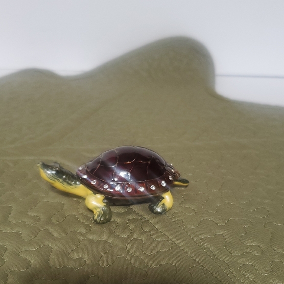 Jewelry - Turtle Trinket Box